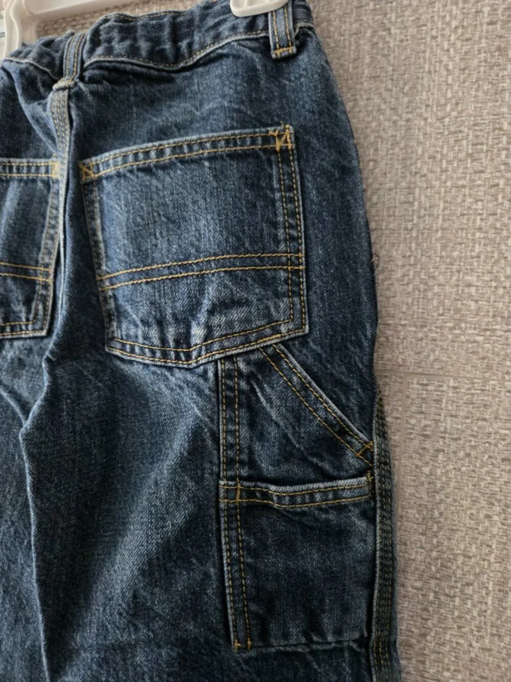 Set of boy's pants 4T,Gymboree, Nautica, OshKosh. All in an excellent condition.